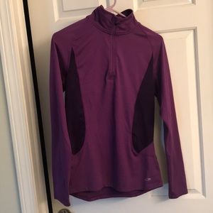 Champion light weight pull over